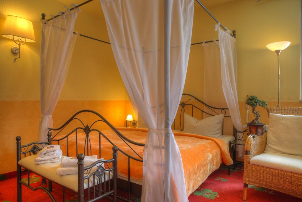 Romantik Hotel Zum Lindengarten Kurort Jonsdorf Cameră foto